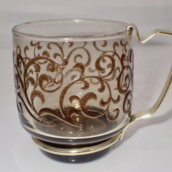 Vintage Hot Toddy/Punch Glasses Set of 4 Brass Handle Painted Scroll Design MCM - Picture 6 of 7